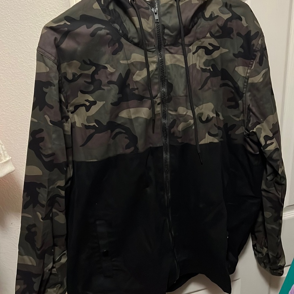 Nomad Mens Jackets  With Hoodie Full Zipper size  large brand new no tag